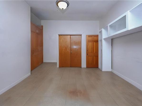 94 Wyona St, Brooklyn, NY 11207