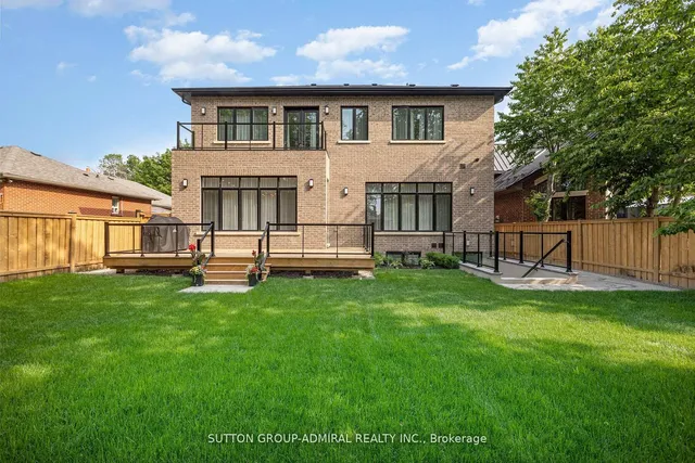 Additional image 35 of 125 Regina Ave