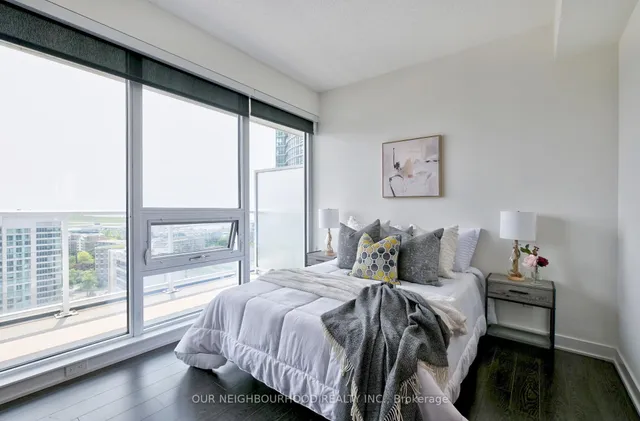 Additional image 7 of 19 Bathurst St Unit 2111