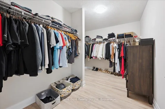 Additional image 32 of 43 Ian Ormston Dr