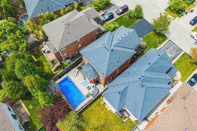 Additional image 43 of 19 Gwyn Crt