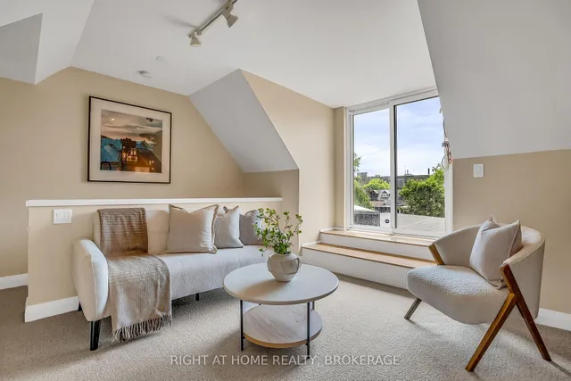 Additional image 32 of 161 Langley Ave