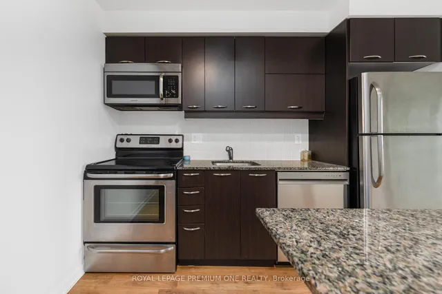 Additional image 8 of 38 Joe Shuster Way Unit 1910