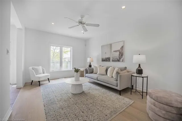 Additional image 13 of 5228 Garland Cres