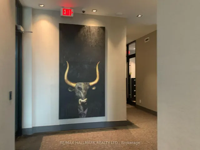 Additional image 29 of 32 Davenport Rd Unit 901