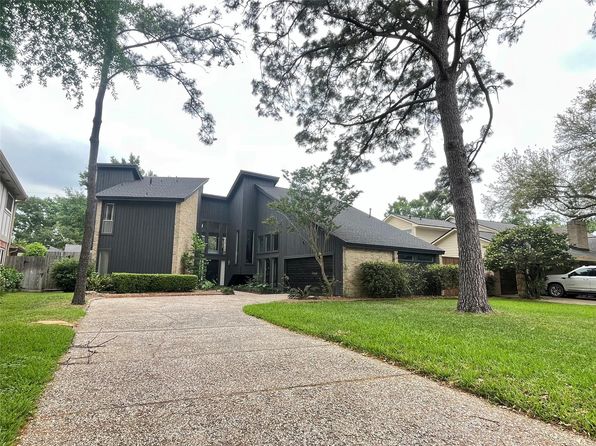 2918 Manila Ln, Houston, TX 77043