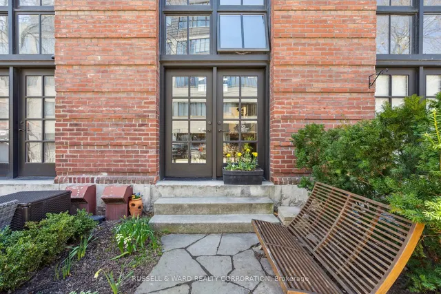 Additional image 3 of 394 Euclid Ave Unit 103