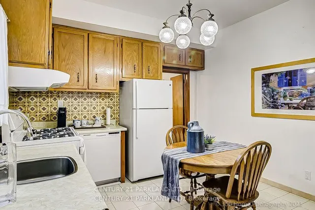 Additional image 11 of 114 Eaton Ave