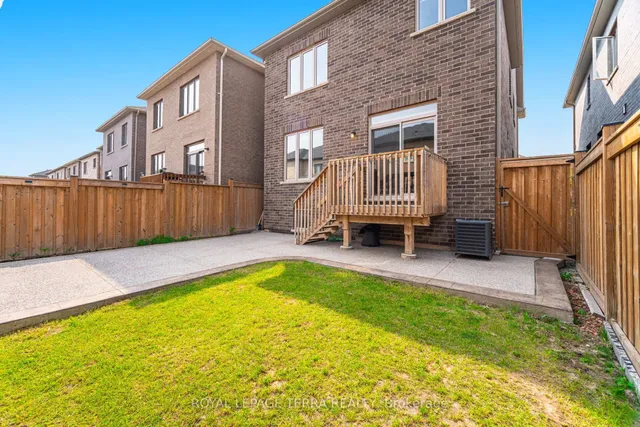 Additional image 50 of 47 Cobriza Cres