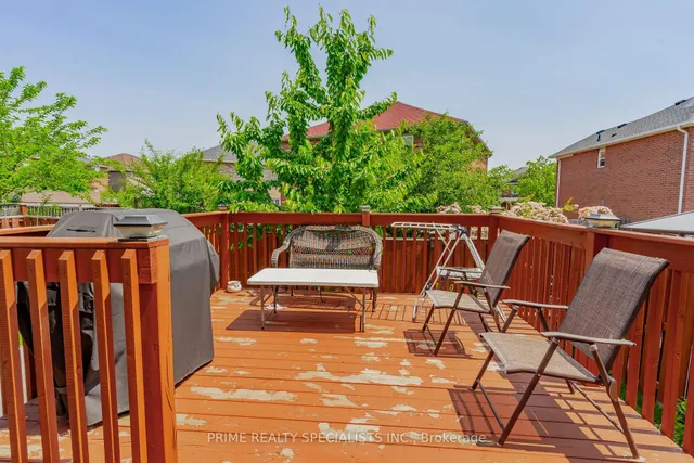 Additional image 42 of 337 Brisdale Dr