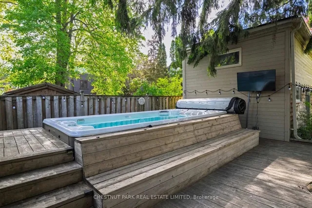 Additional image 46 of 127 Rose Park Dr