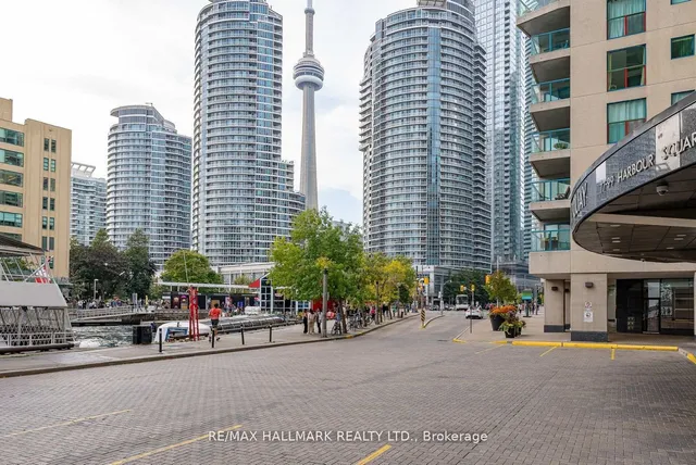 Additional image 32 of 77 Harbour Sq Unit 502