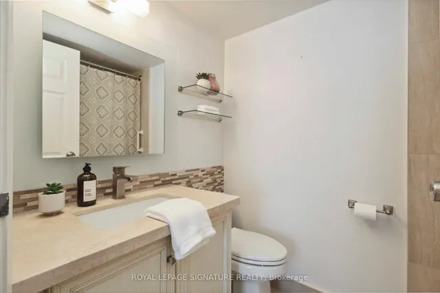 Additional image 21 of 222 The Esplanade N/A Unit 1007