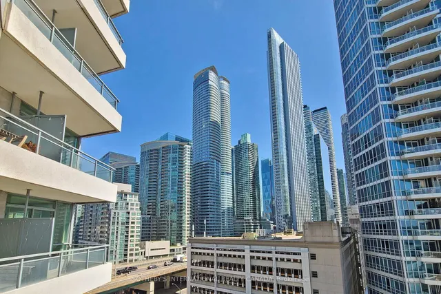 Additional image 29 of 228 Queens Quay Unit 1005