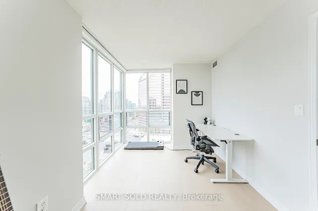 Additional image 32 of 1 Pemberton Ave Unit 1608