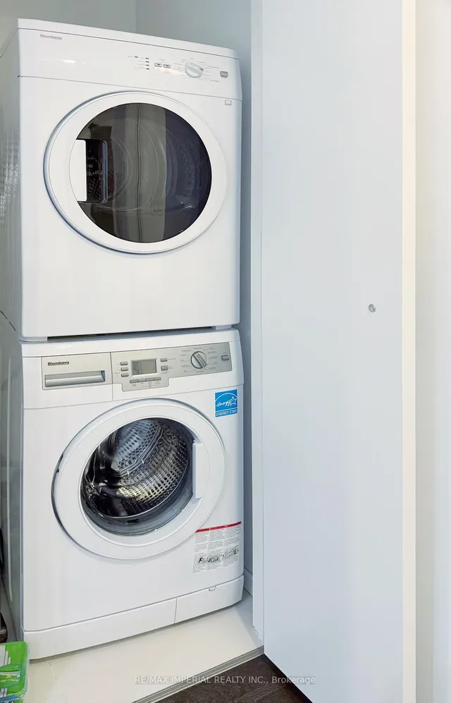 Additional image 29 of 1 Bloor St Unit 6407