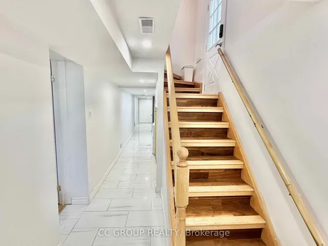 Additional image 17 of 404 Willowdale Ave