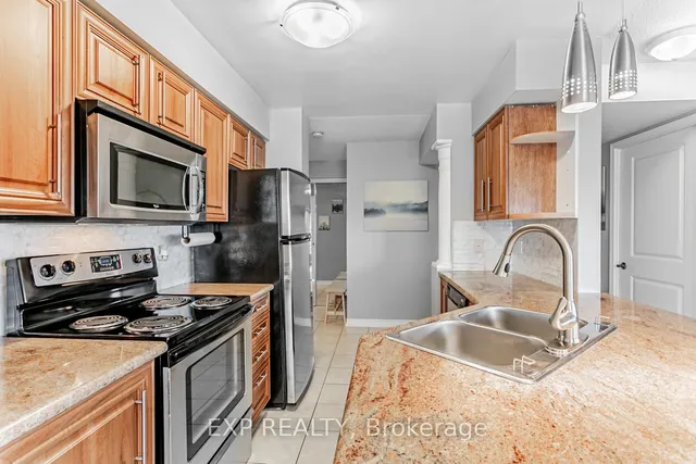 Additional image 5 of 872 Sheppard Ave Unit 603