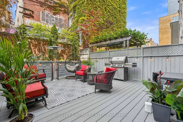 Additional image 35 of 500 Richmond St Unit 118