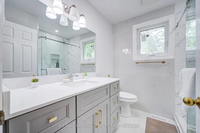 Additional image 32 of 36 Marlena Dr