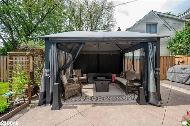 Additional image 21 of 164 Adair Ave