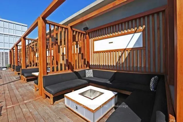 Additional image 14 of 300 Front St Unit 1813