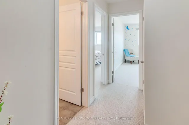 Additional image 32 of 6 Bloom Cres