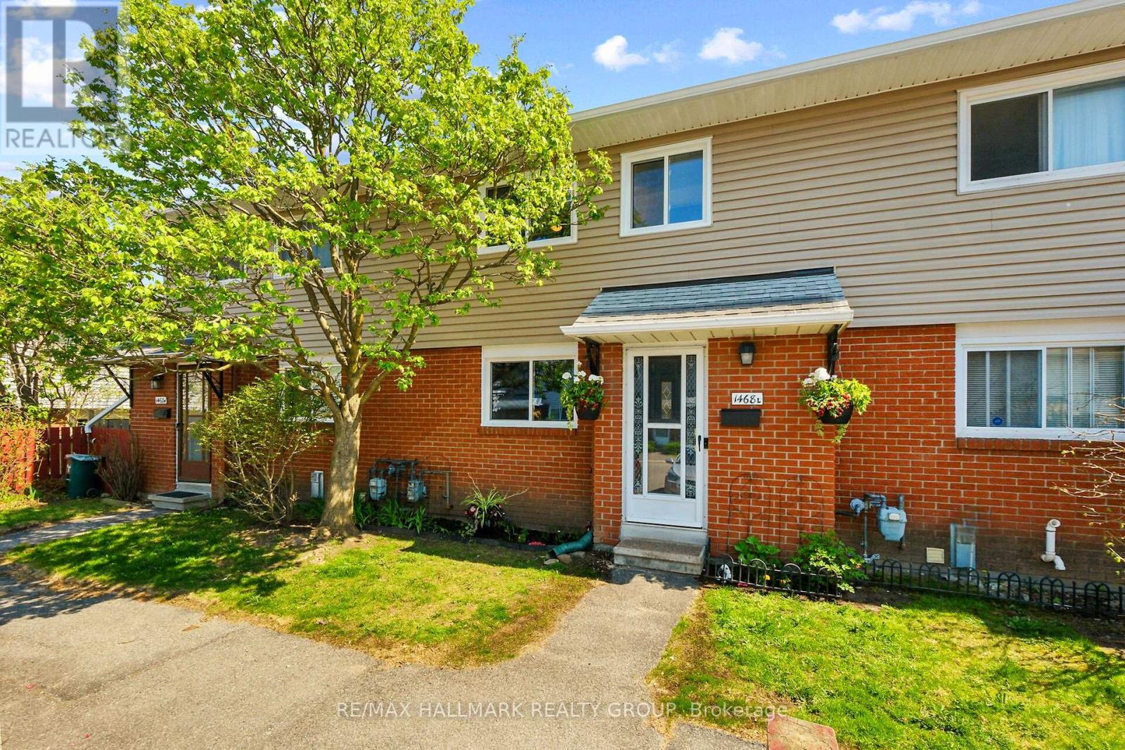 1468L HEATHERINGTON ROAD|Ottawa, Ontario K1V6S1