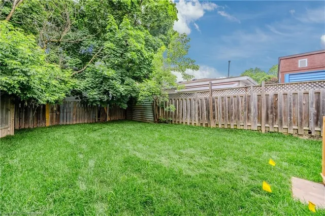 Additional image 29 of 273 Britannia Ave