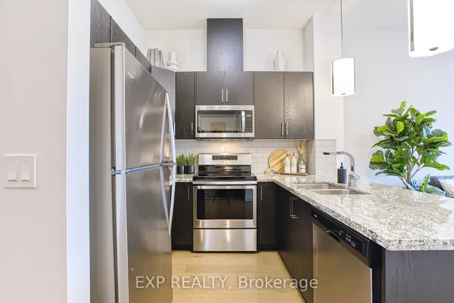 Additional image 9 of 101 Locke St Unit 615
