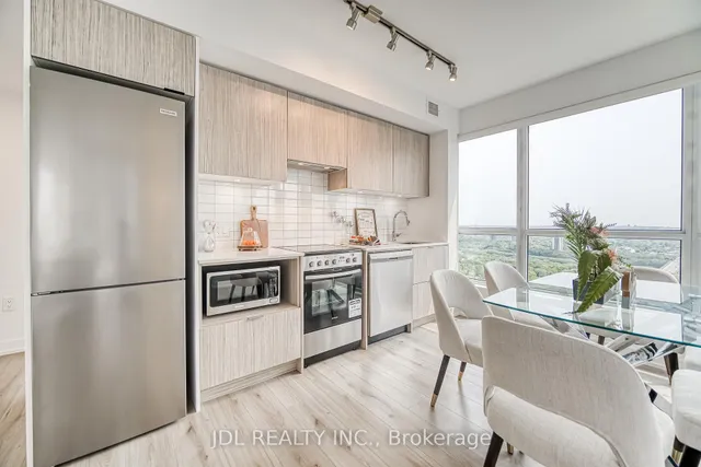 Additional image 6 of 395 Bloor St Unit 3910