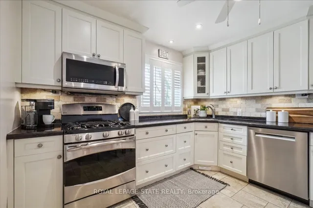 Additional image 16 of 68 Greenwood St