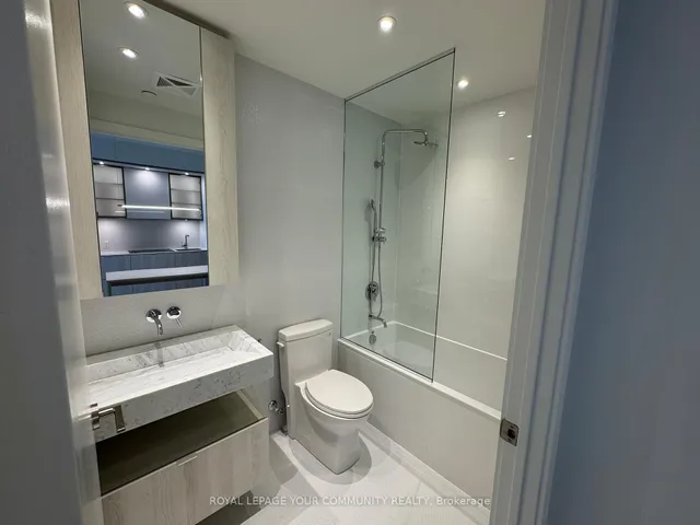 Additional image 18 of 11 Yorkville Ave Unit 2204