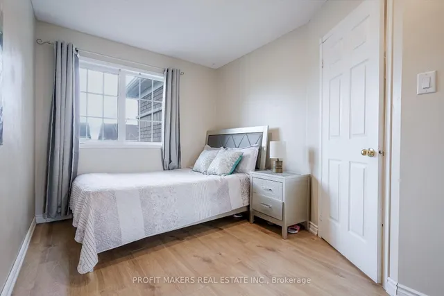 Additional image 23 of 64 Tiller Tr