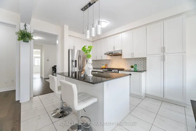 Additional image 10 of 47 Cobriza Cres