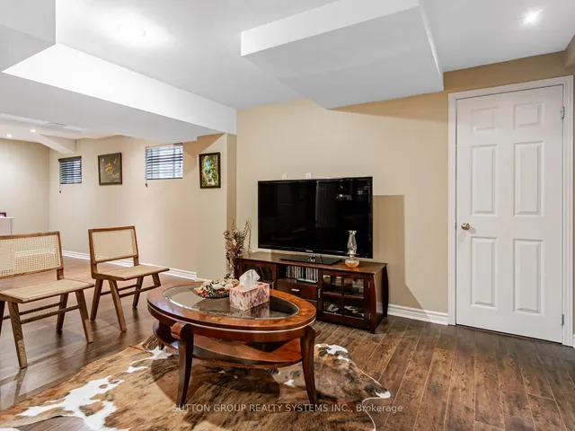 Additional image 25 of 935 Gaslight Way