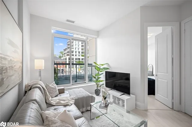 Additional image 22 of 2 Old Mill Dr Unit 103