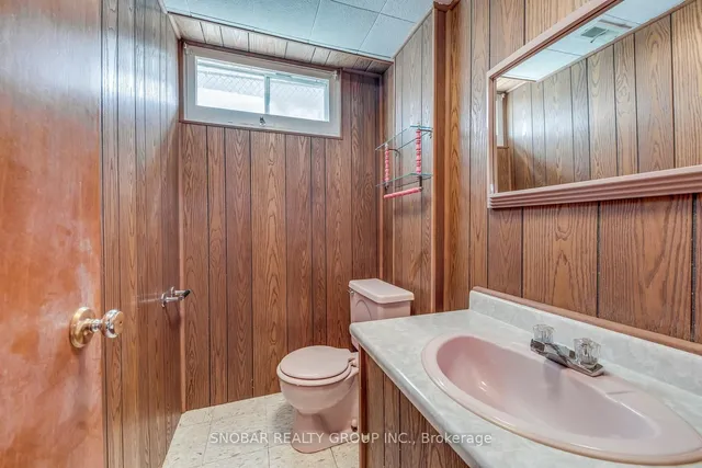 Additional image 18 of 301 La Rose Ave