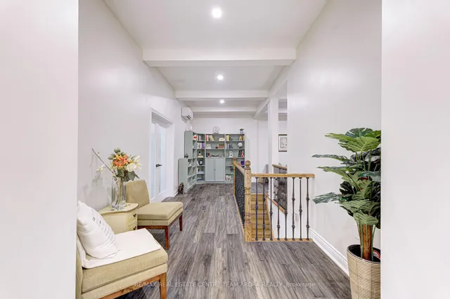 Additional image 25 of 8 Haywood Dr