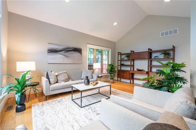 Additional image 7 of 248 4th Concession Rd