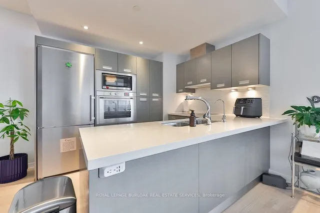 Additional image 18 of 88 Park Lawn Rd Unit 1511