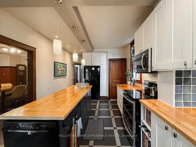 Additional image 15 of 64 Barnesdale Ave