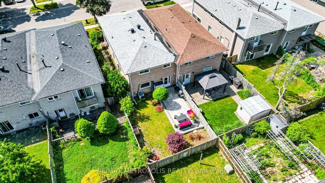 Additional image 6 of 44 Tineta Cres