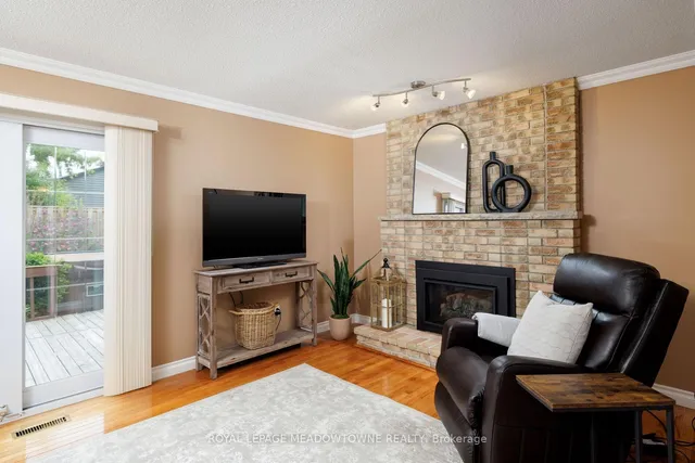 Additional image 10 of 521 Vanier Dr