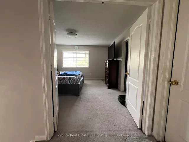 Additional image 22 of 719 Hutchinson Ave