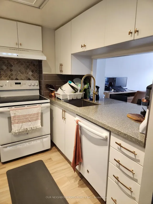 Additional image 10 of 1470 Midland Ave Ave Unit 2305