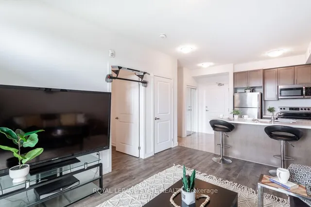 Additional image 7 of 101 Shoreview Pl Unit 318