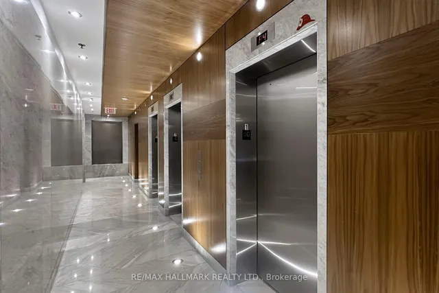 Additional image 20 of 85 Bloor St Unit 1403