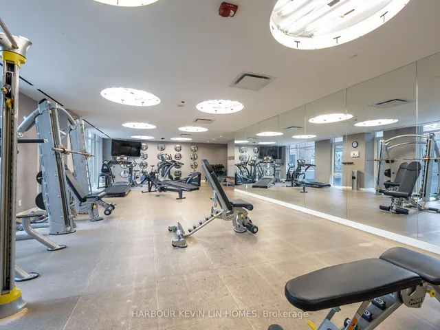 Additional image 27 of 75 St Nicholas St Unit 806