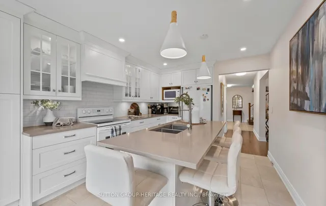 Additional image 10 of 5 Greybeaver Tr